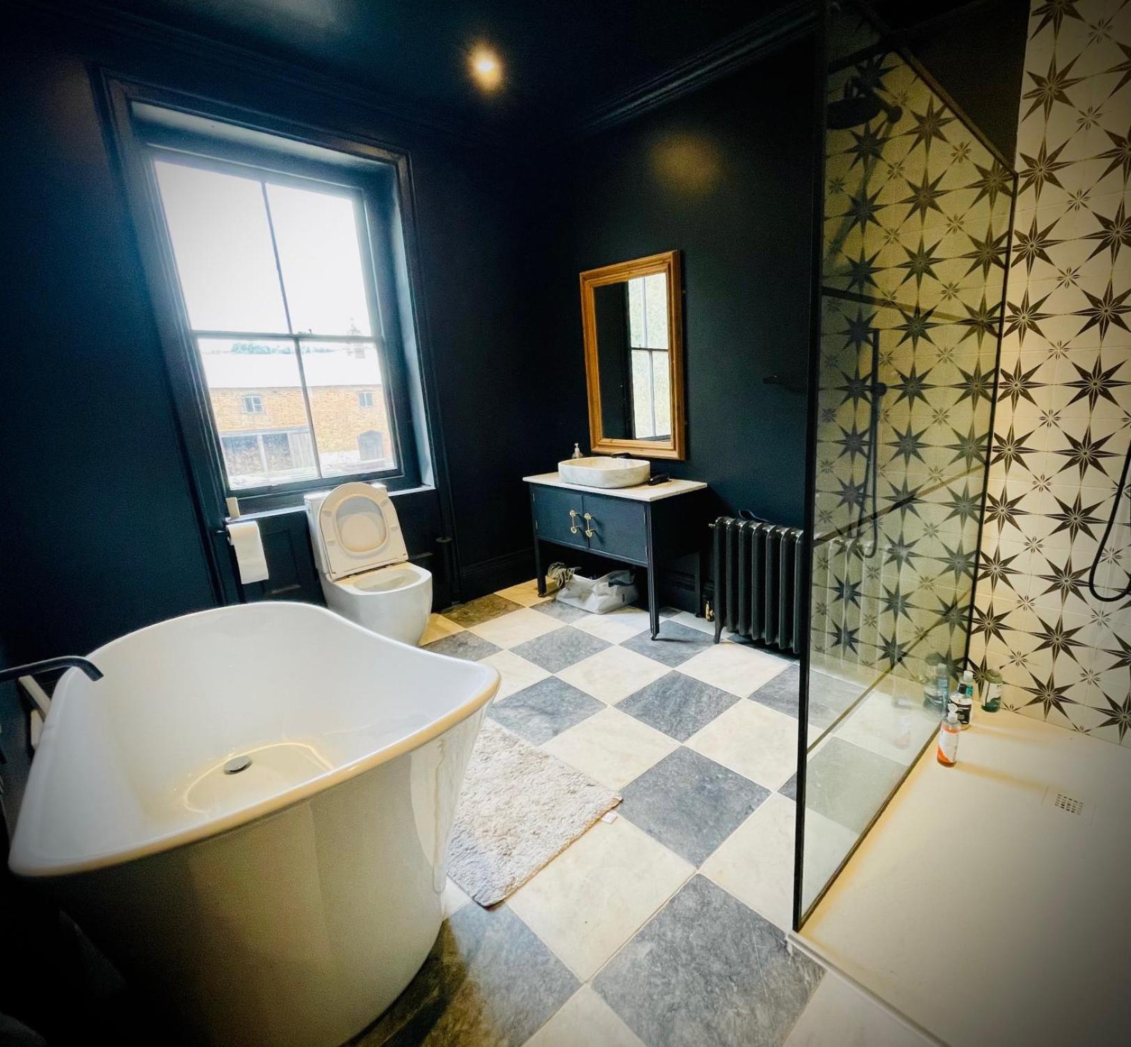 וולשפול Llanerchydol Hall Suites מראה חיצוני תמונה