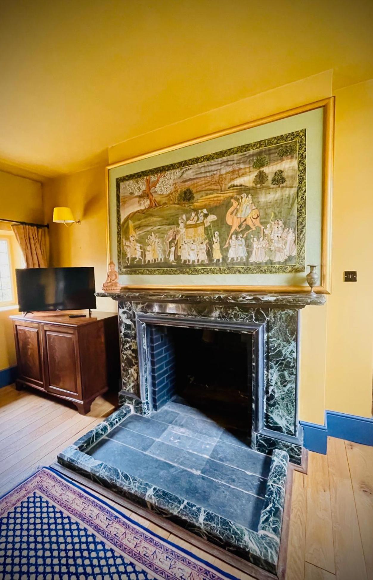 וולשפול Llanerchydol Hall Suites מראה חיצוני תמונה